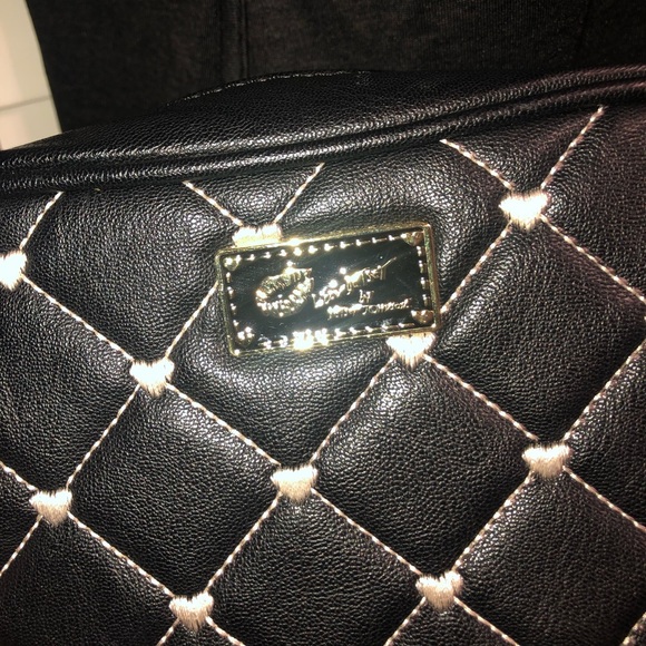 Betsey Johnson Crossbody Purse - Picture 6 of 8